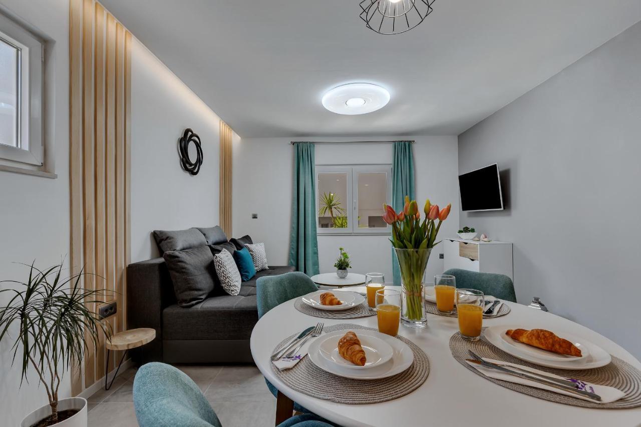 Apartments Rose Baska Voda Exterior photo